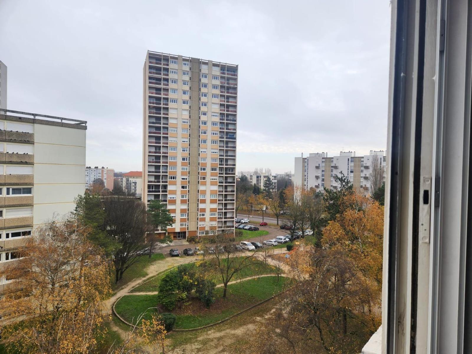 Appartement Le Reflet Gris à Chalon-sur-Saône Extérieur photo